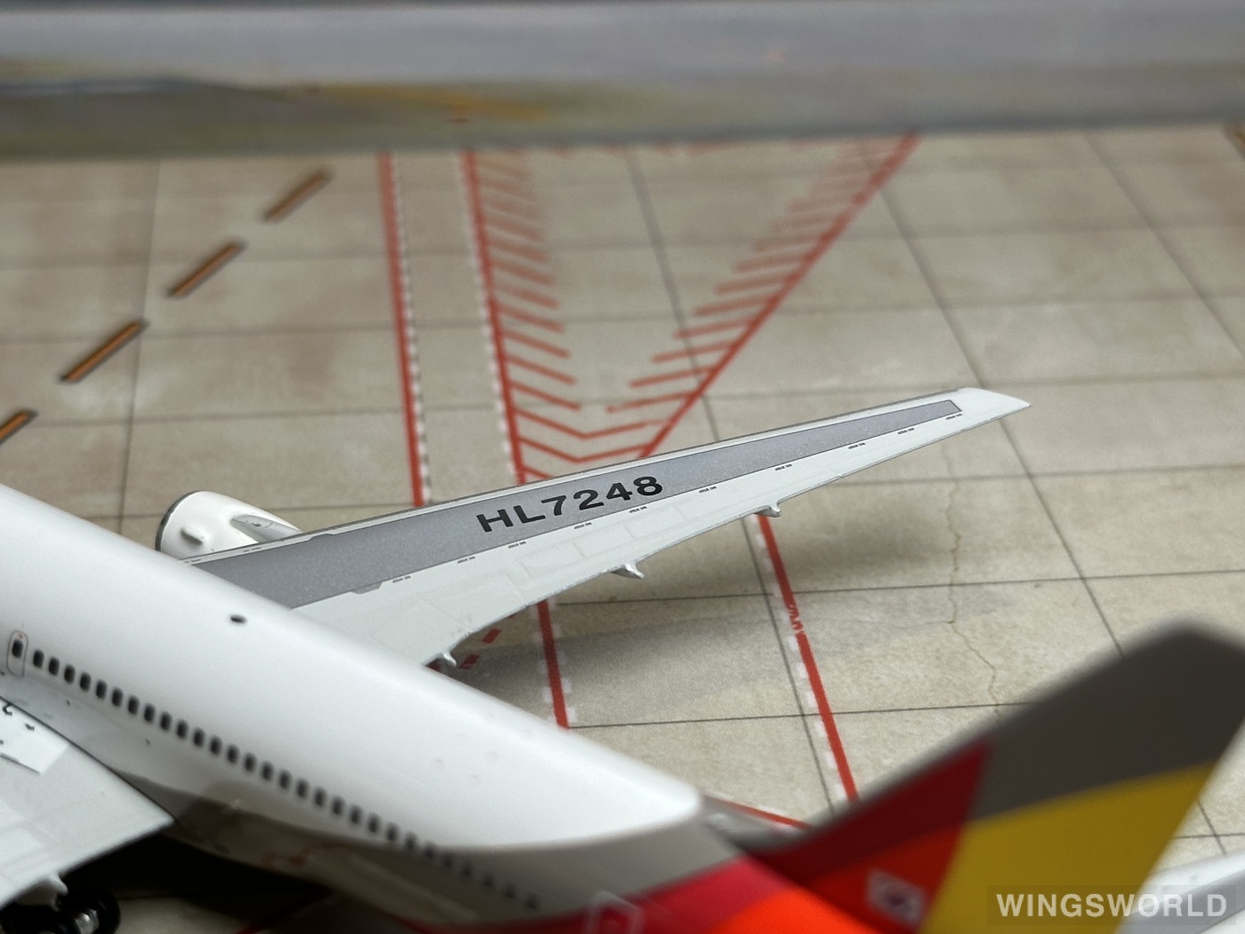 Phoenix 1:400 PH11663 Asiana 韩亚航空 Boeing 767-300ER HL7248