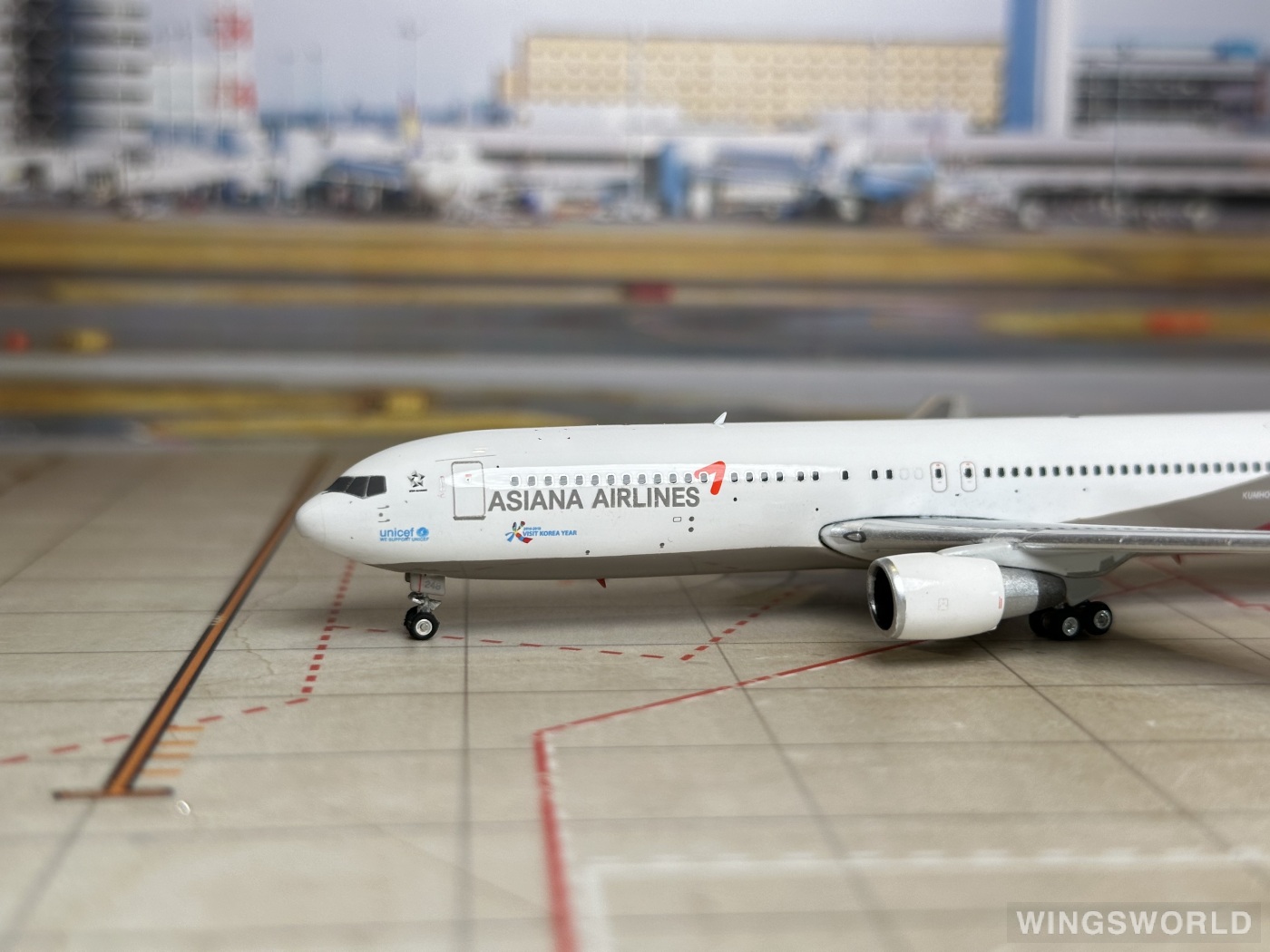 Phoenix 1:400 PH11663 Asiana 韩亚航空 Boeing 767-300ER HL7248