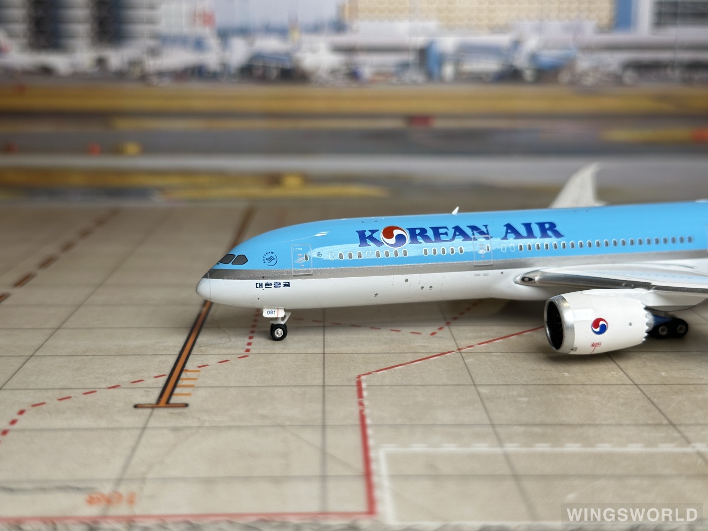 Phoenix 1:400 Boeing 787-9 Korean Air 大韩航空PH04126 HL8081