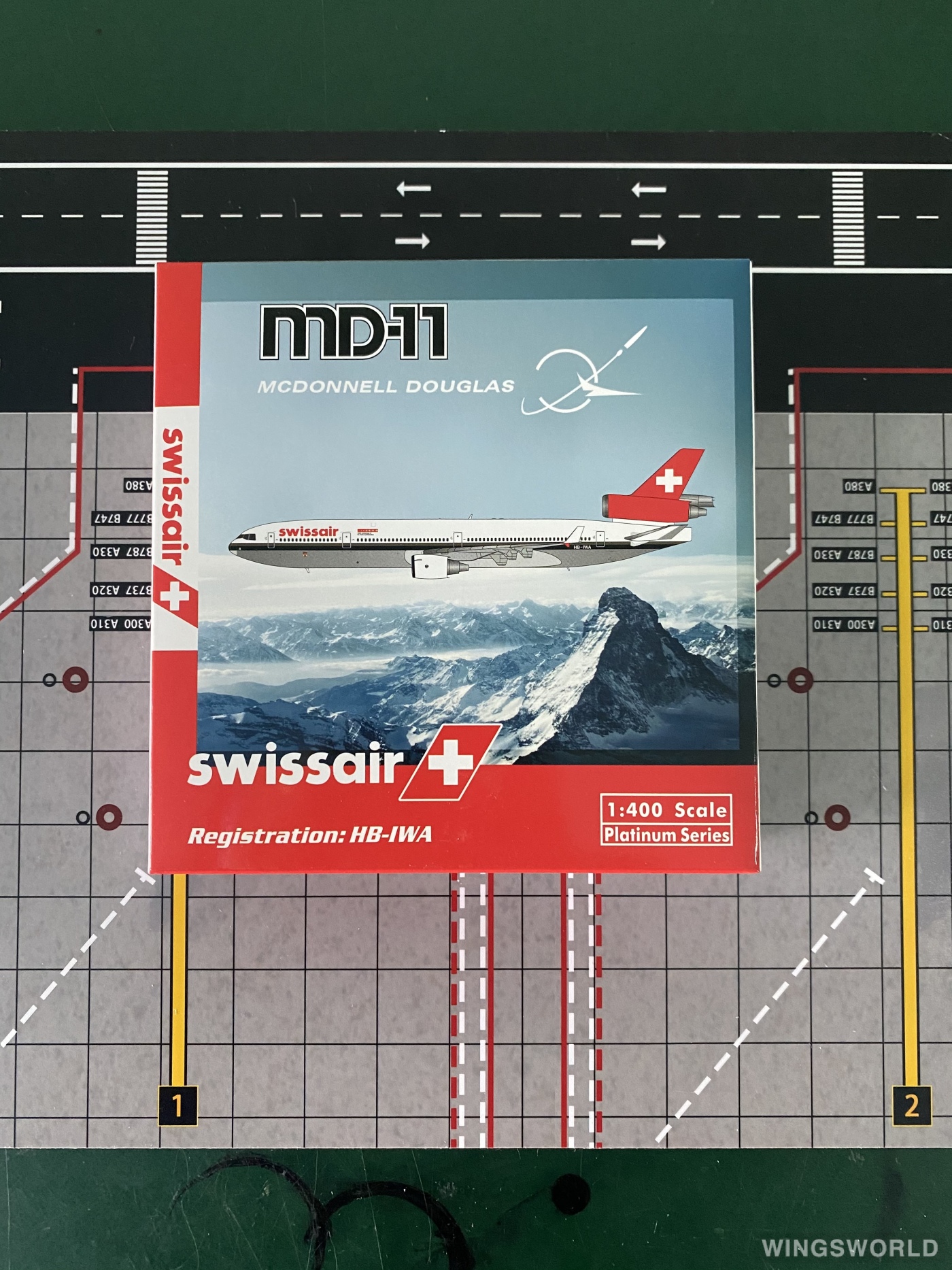 Phoenix 1:400 PH11850 Swissair 瑞士航空 McDonnell Douglas MD-11 HB-IWA
