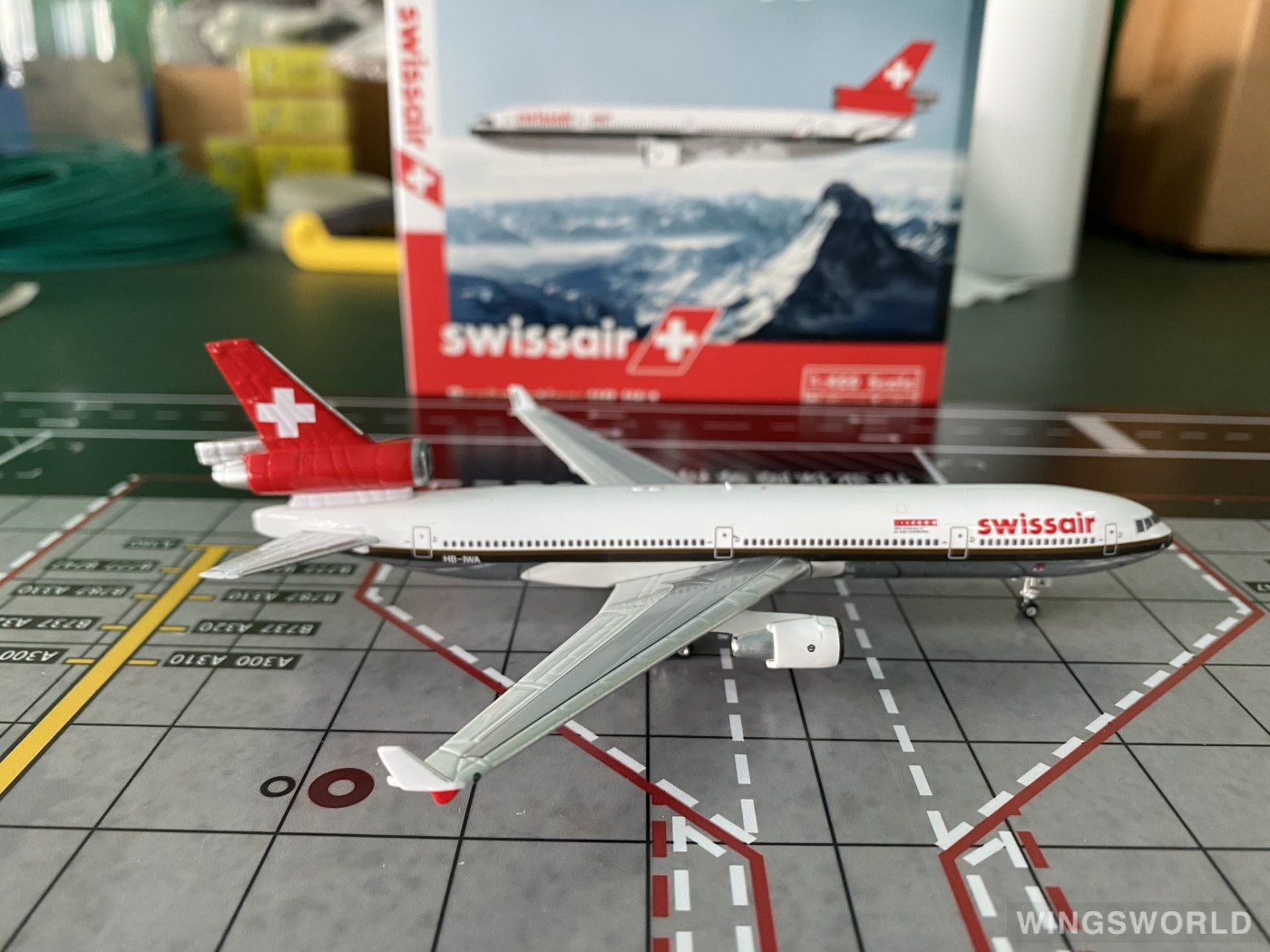 Phoenix 1:400 PH11850 Swissair 瑞士航空 McDonnell Douglas MD-11 HB-IWA