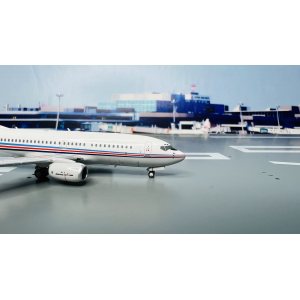 PLAAF 中国空军 Boeing 737-700 B-4026  NG77040 NGmodels 1:400