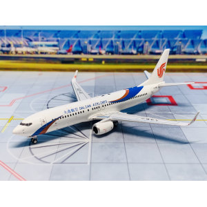 Dalian Airlines 大连航空 Boeing 737-800 B-1218  YU78001 YU MODEL 1:400