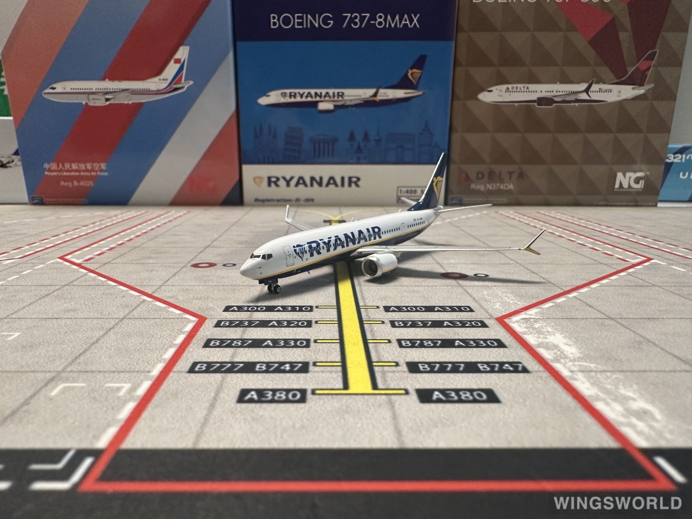 Phoenix 1:400 PH11849 Ryanair 瑞安航空 Boeing 737 MAX 8 EI-IHN