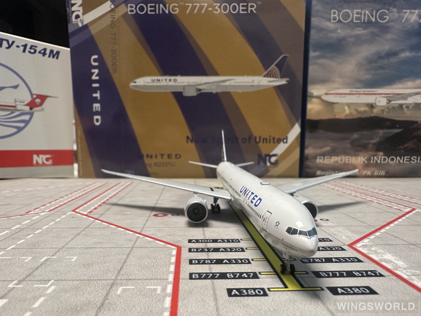 NGmodels 1:400 Boeing 777-300ER United Airlines 美国联合航空