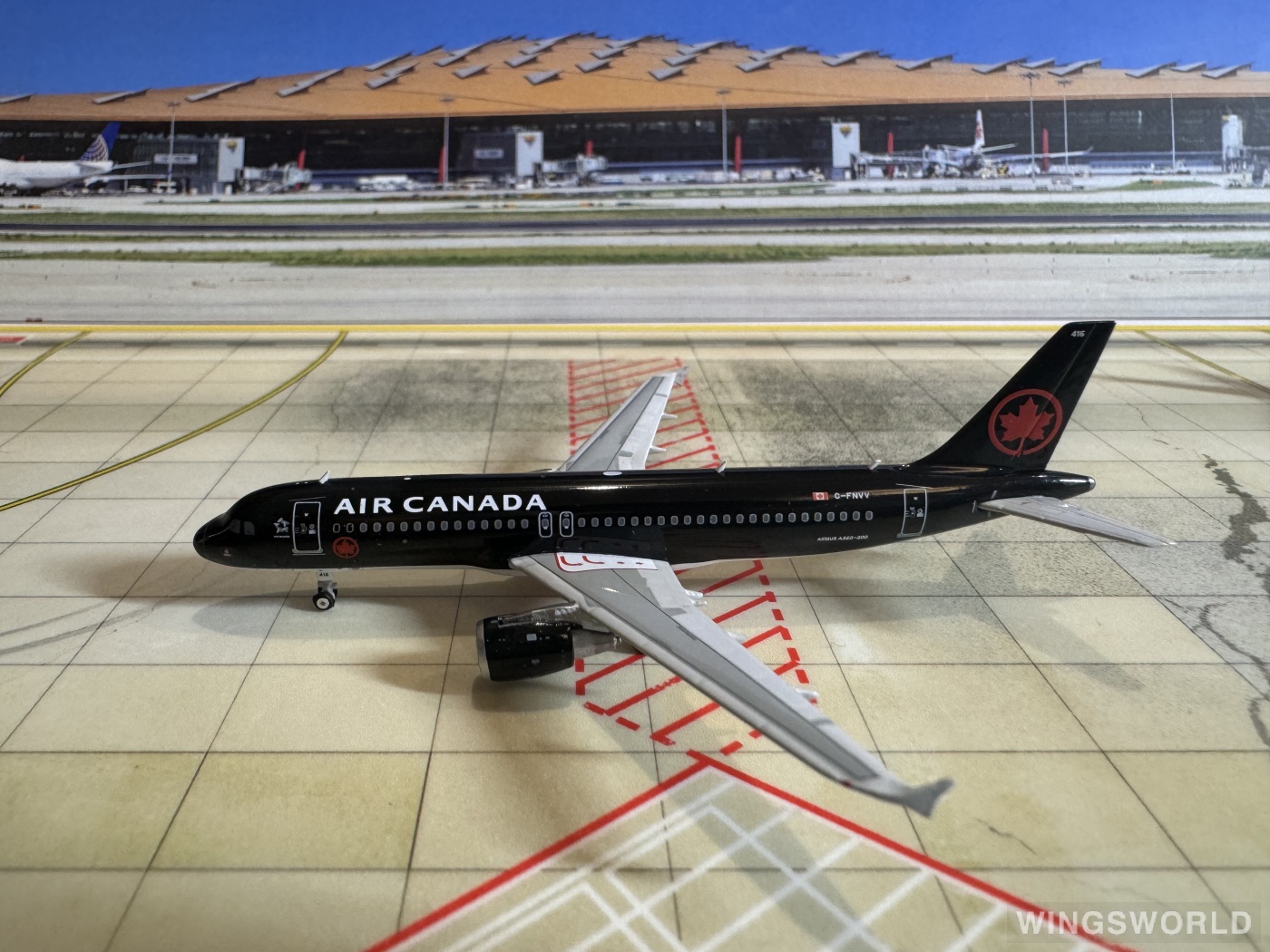Phoenix 1:400 PH04564 Air Canada 加拿大航空 Airbus A320 C-FNVV