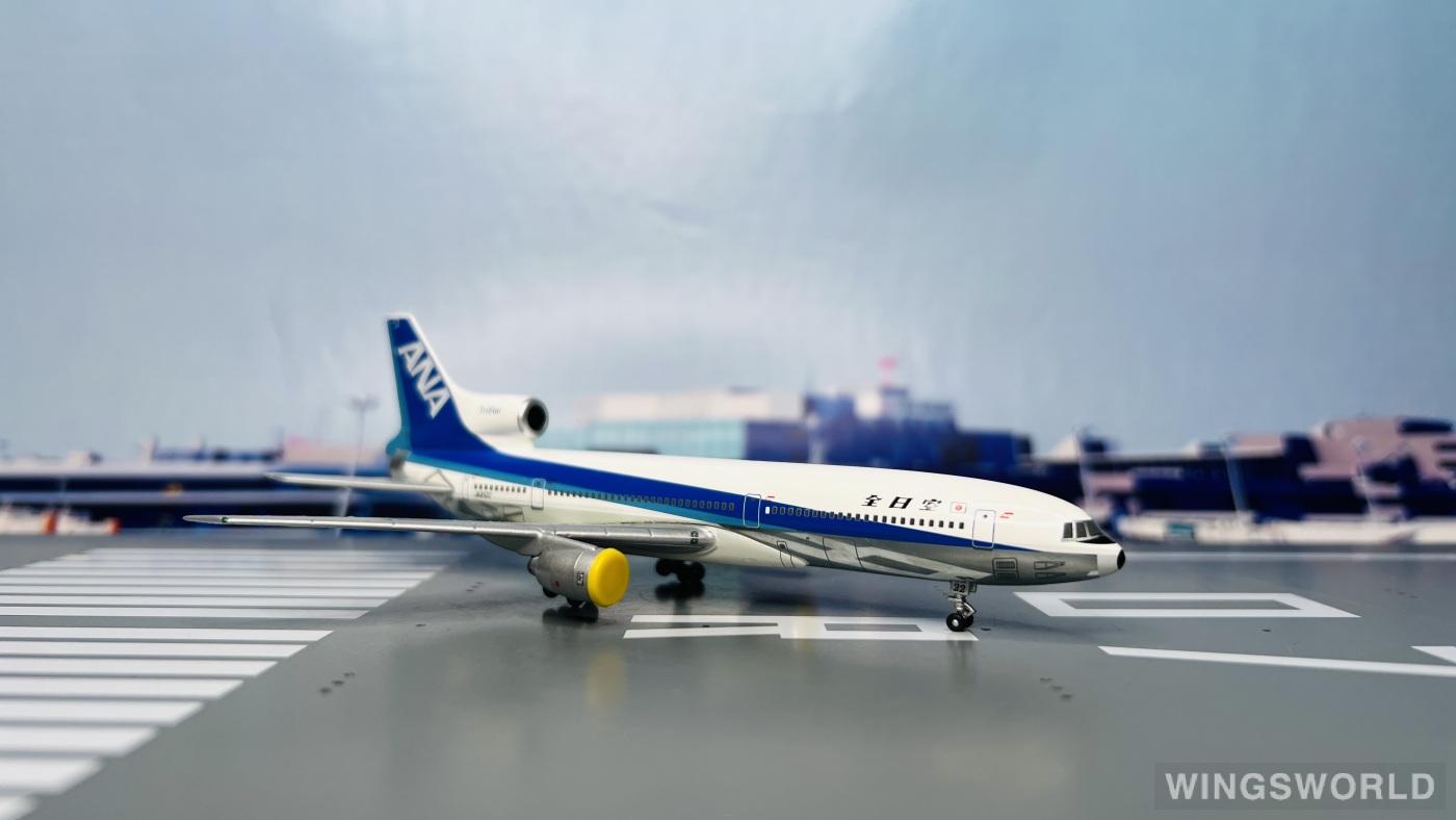 国内正規総代理店アイテム】 Bluebox［ 黒ノーズ 1/400 全日空 ］L 