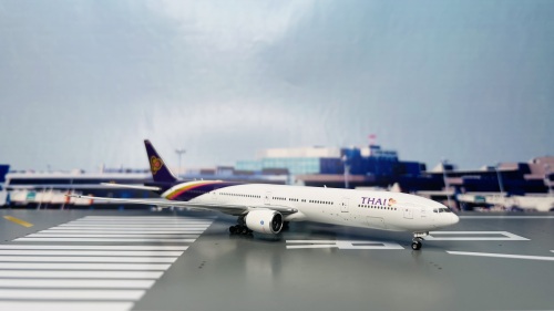Thai Airways 泰国国际航空 Boeing 777-300ER HS-TKX  PHHSTKX Phoenix 1:400