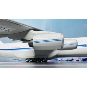 Russian Air Force 俄罗斯空军 Antonov An-124 RA-82035  G2TTF1080 Geminijets 1:200