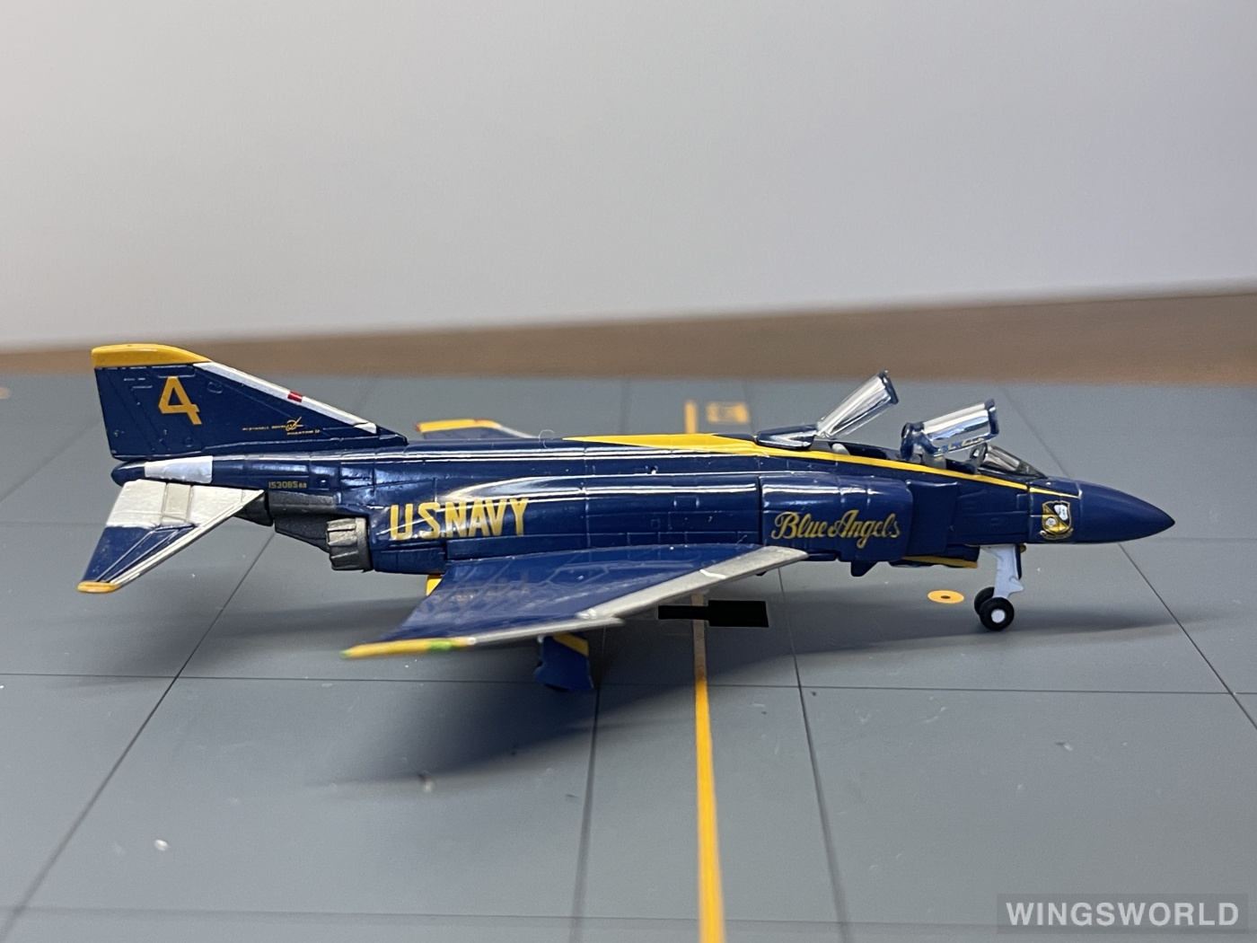 Herpa 1:200 556408 U.S. Navy 美国海军 McDonnell Douglas F-4 4