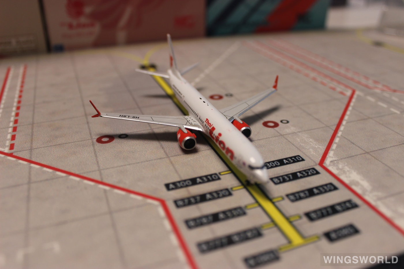 NGmodels 1:400 NG89011 Lion Air 狮子航空 Boeing 737 MAX 9 HS-LSH