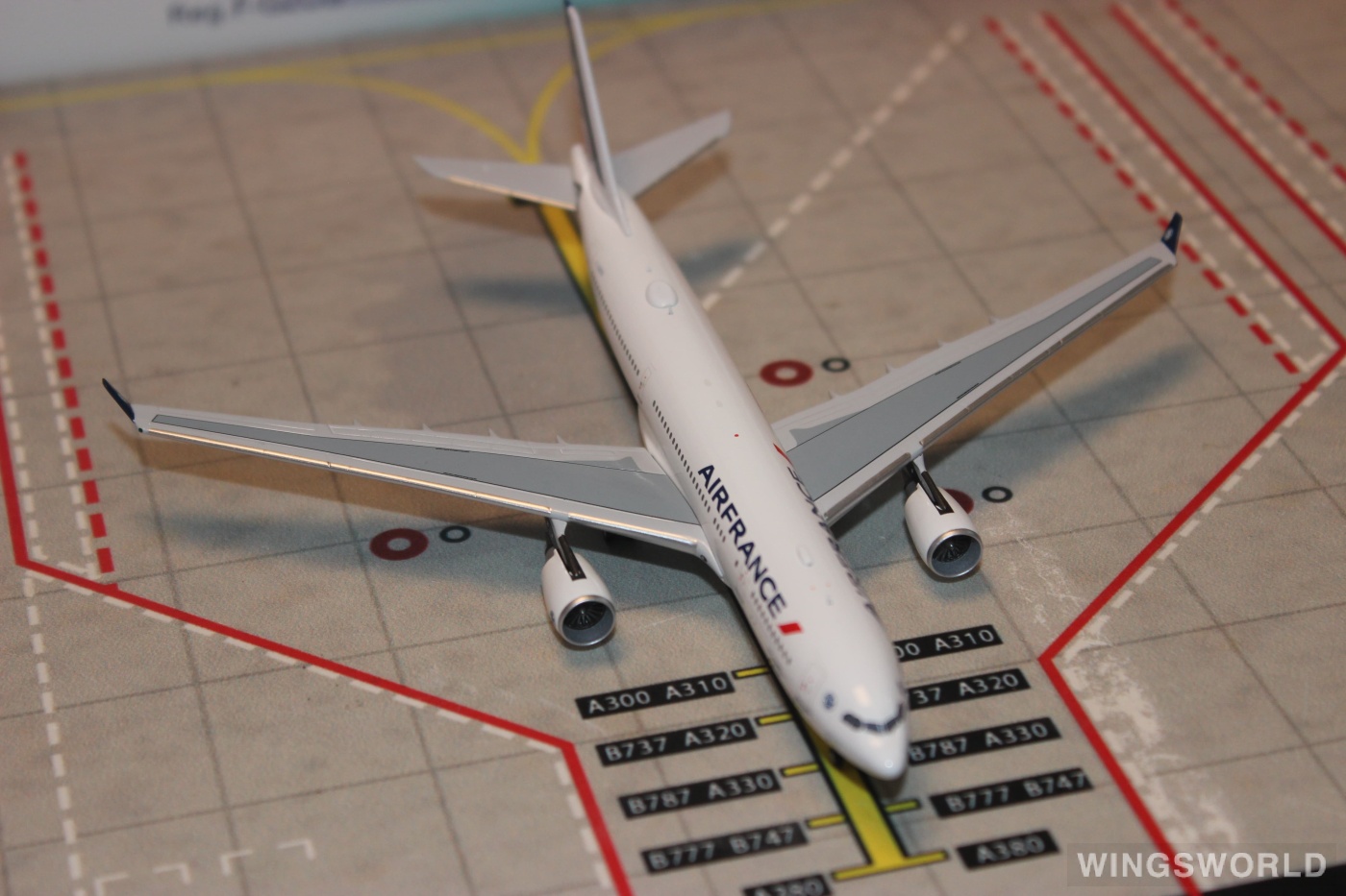 NGmodels 1:400 NG61059 Air France 法国航空 Airbus A330-200 F-GZCG