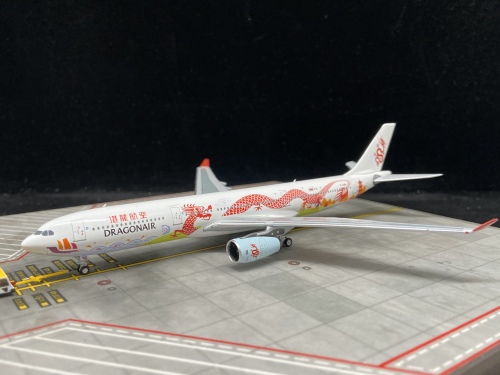 Skywings 1:400 Airbus A330-300 Dragonair 港龙航空SKY-064 B-HWG 