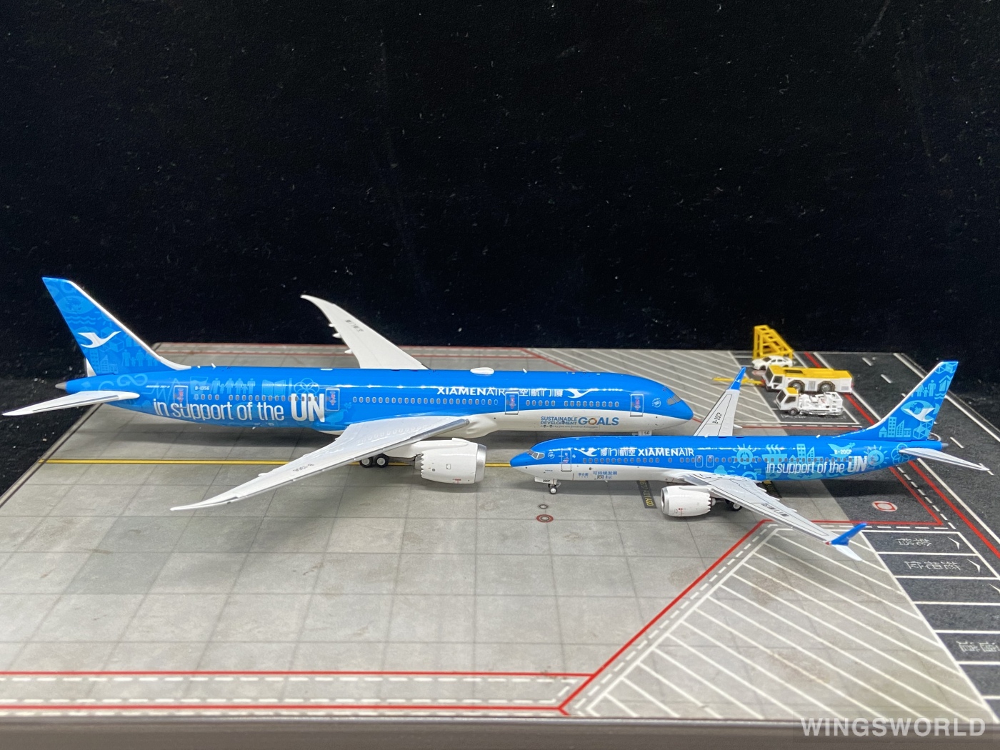 NGmodels 1:400 NG55052 XiamenAir 厦门航空 Boeing 787-9 B-1356