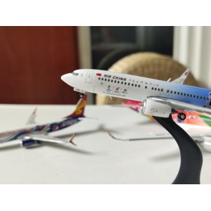 Air China 中国国际航空 Boeing 737-800 B-5425  XX4479 JC Wings 1:400