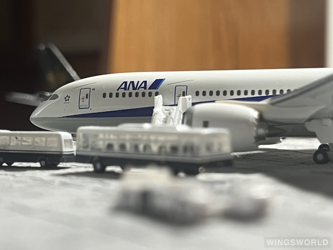 Hogan 1:400 NH40048 ANA 全日空 Boeing 787-8 JA803A
