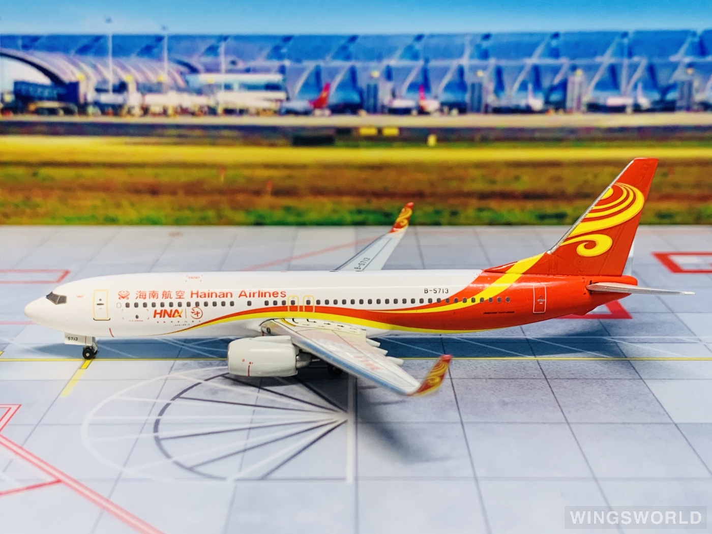 Witty 1:400 WT4738023 Hainan Airlines 海南航空 Boeing 737-800 B-5713