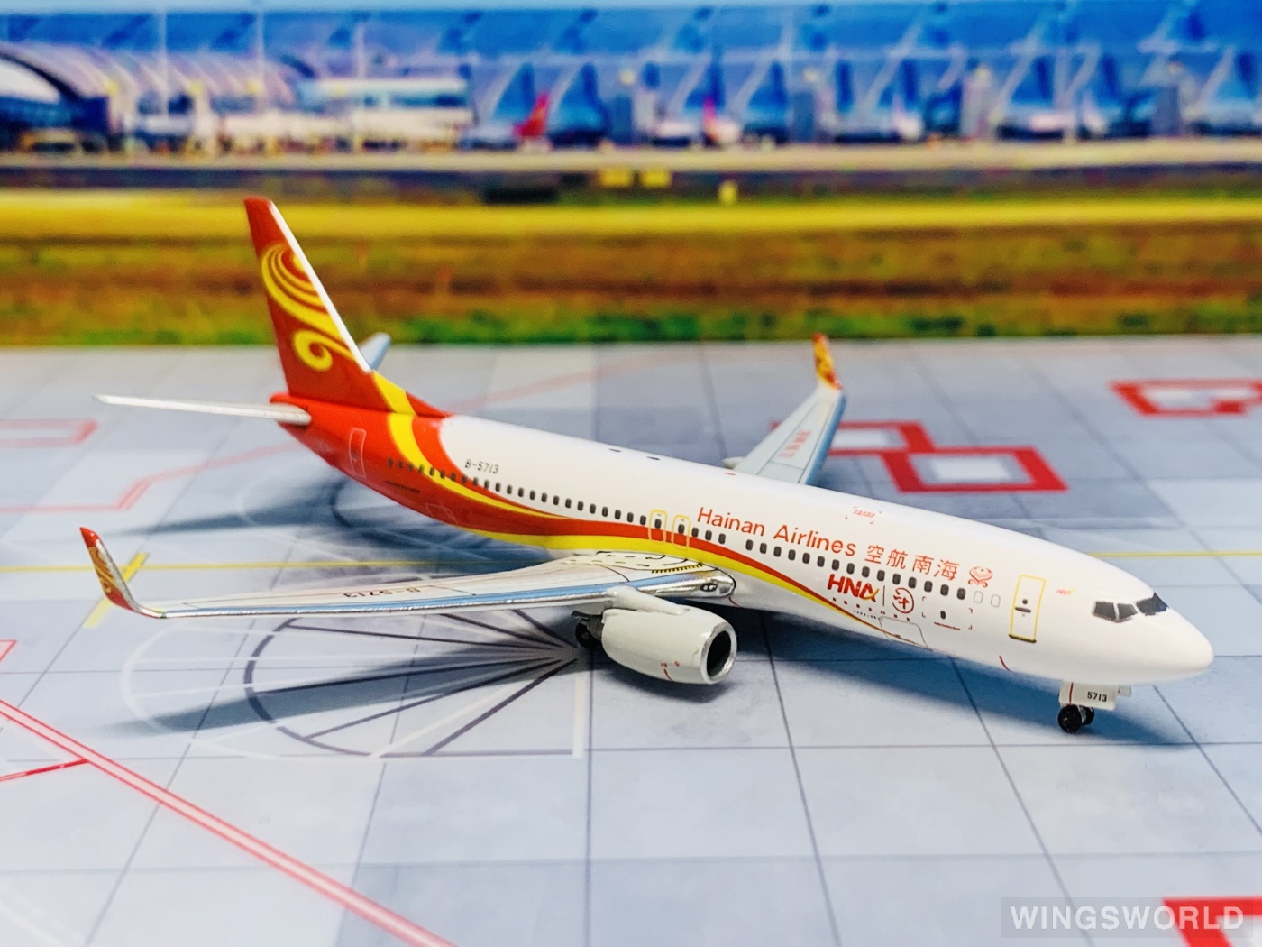 Witty 1:400 WT4738023 Hainan Airlines 海南航空 Boeing 737-800 B-5713