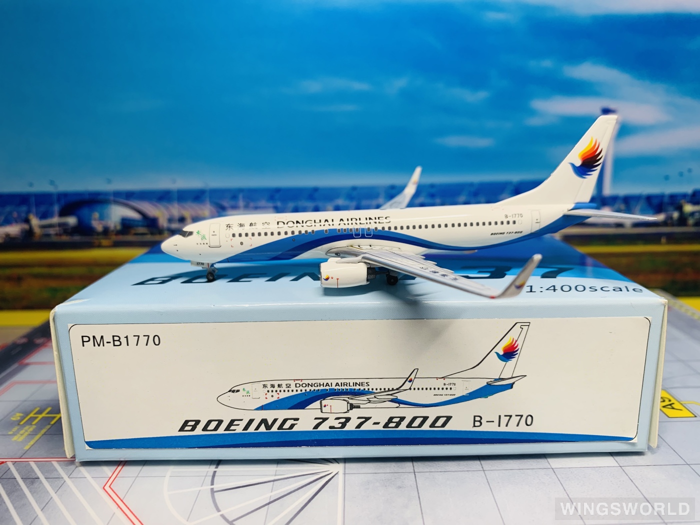 Pandamodel 1:400 PM-B1770 Donghai Airlines 东海航空 Boeing 737-800 B-1770