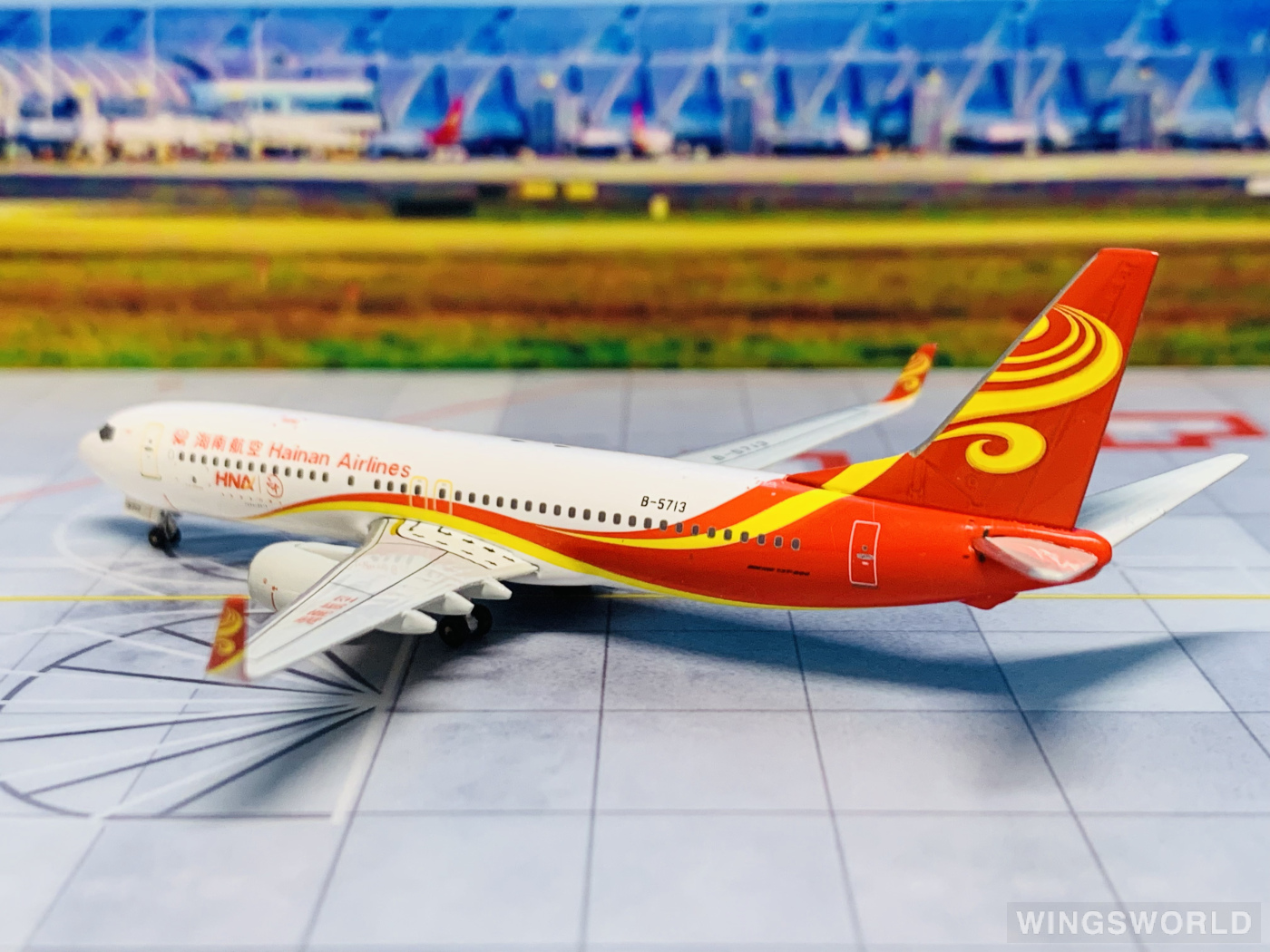 Witty 1:400 WT4738023 Hainan Airlines 海南航空 Boeing 737-800 B-5713