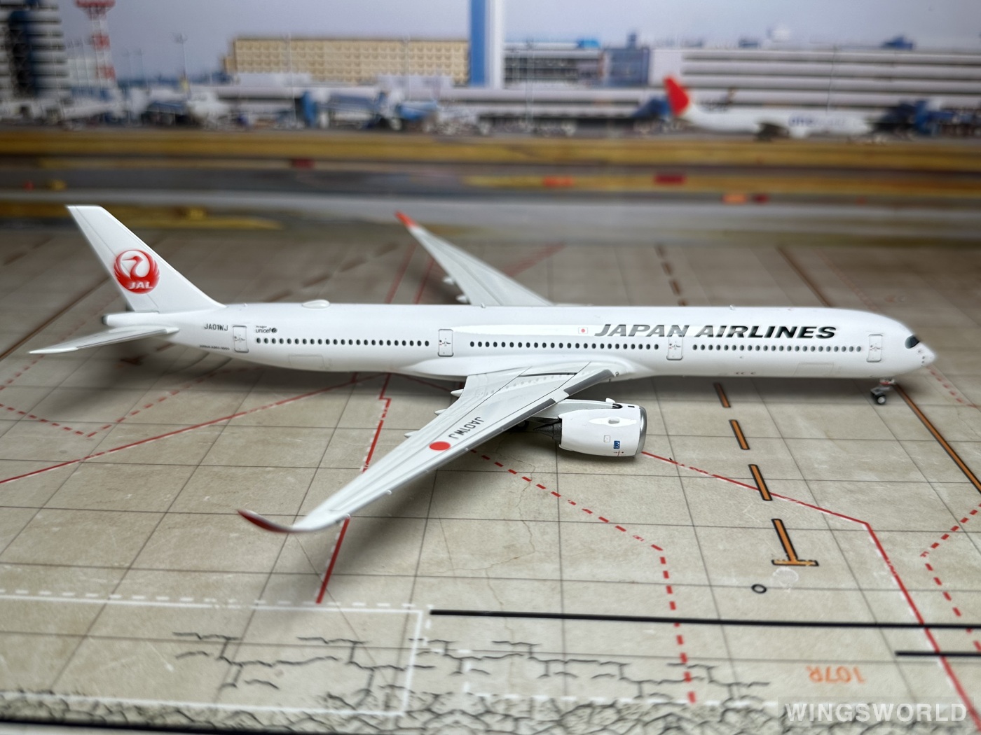 NGmodels 1:400 NG57003 Japan Airlines 日本航空 Airbus A350-1000 JA01WJ