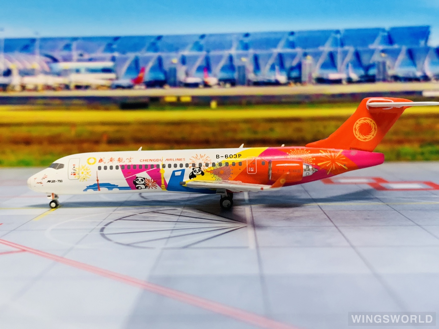 NGmodels 1:400 NG21006 Chengdu Airlines 成都航空 Comac ARJ21-700 B-603P