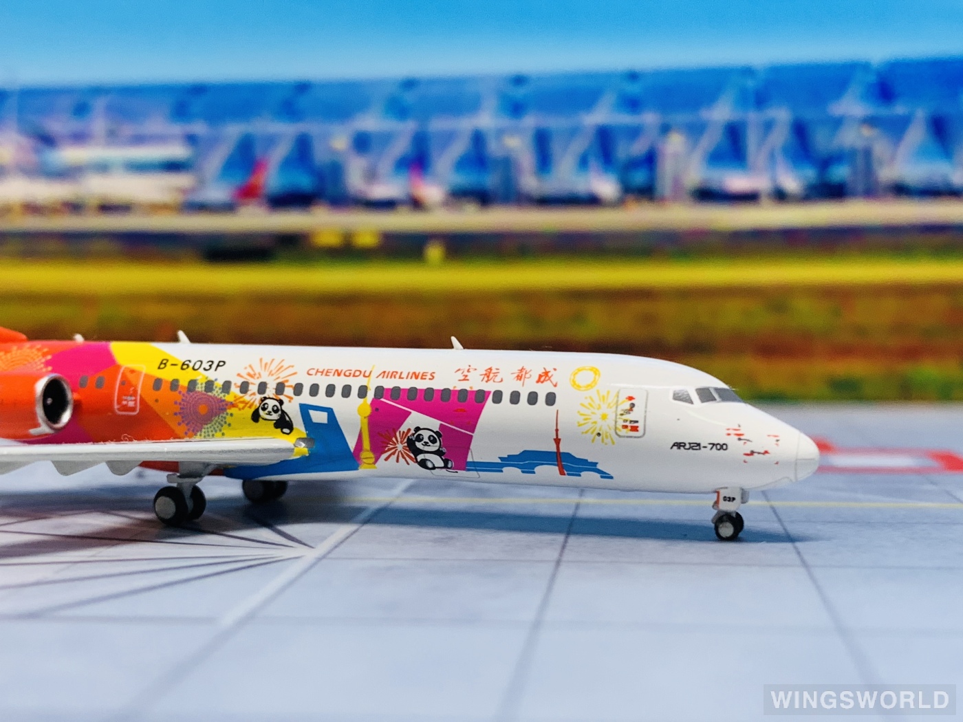 NGmodels 1:400 NG21006 Chengdu Airlines 成都航空 Comac ARJ21-700 B-603P