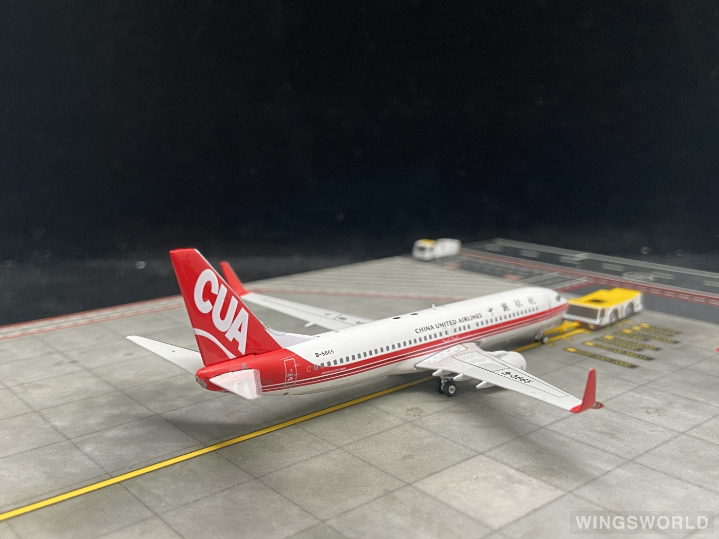 Phoenix 1:400 PH11080 China United Airlines 中国联合航空 Boeing 737-800 B-5665