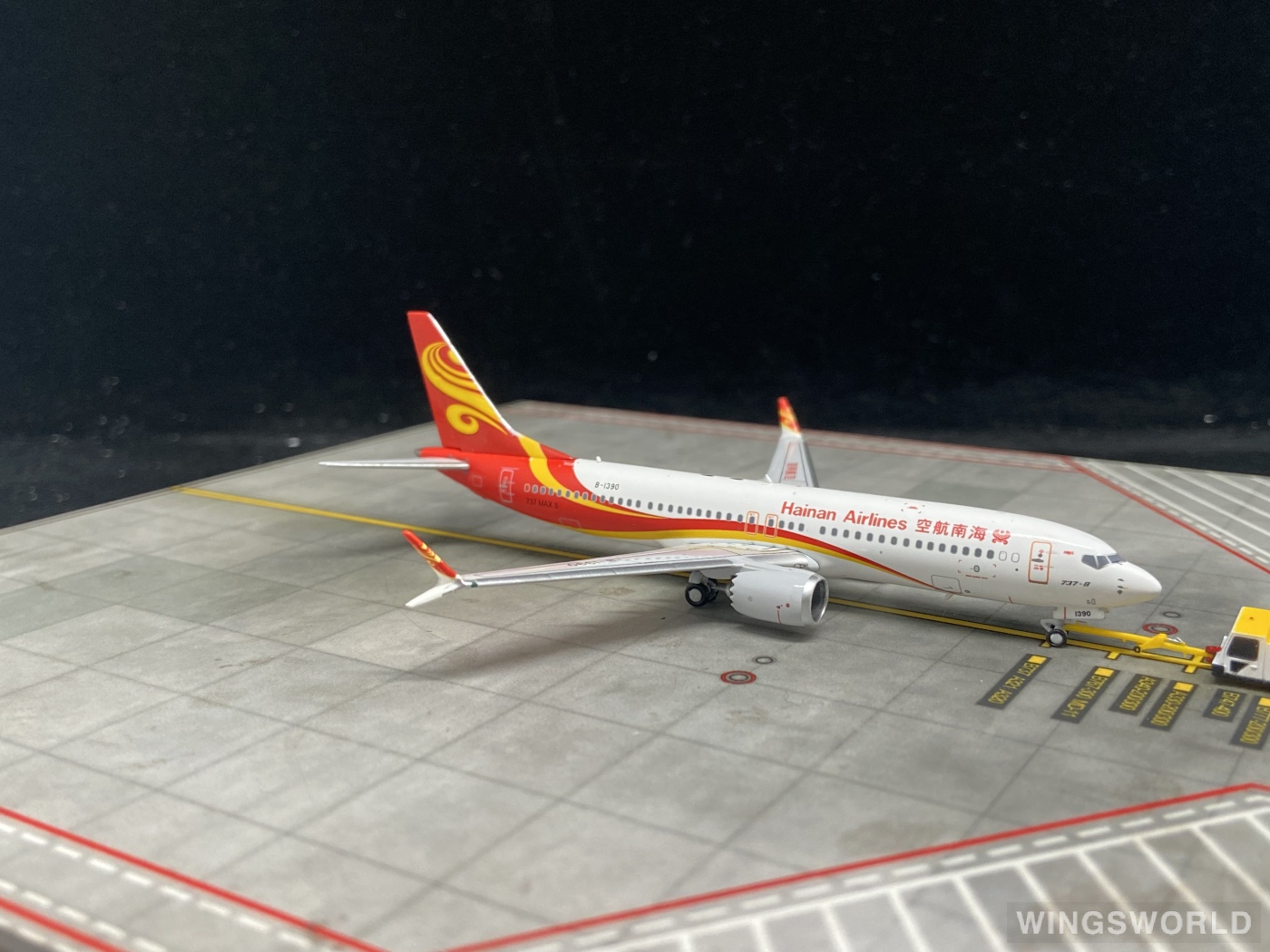 Pandamodel 1:400 PM-B-1390 Hainan Airlines 海南航空 Boeing 737 MAX 8 B-1390