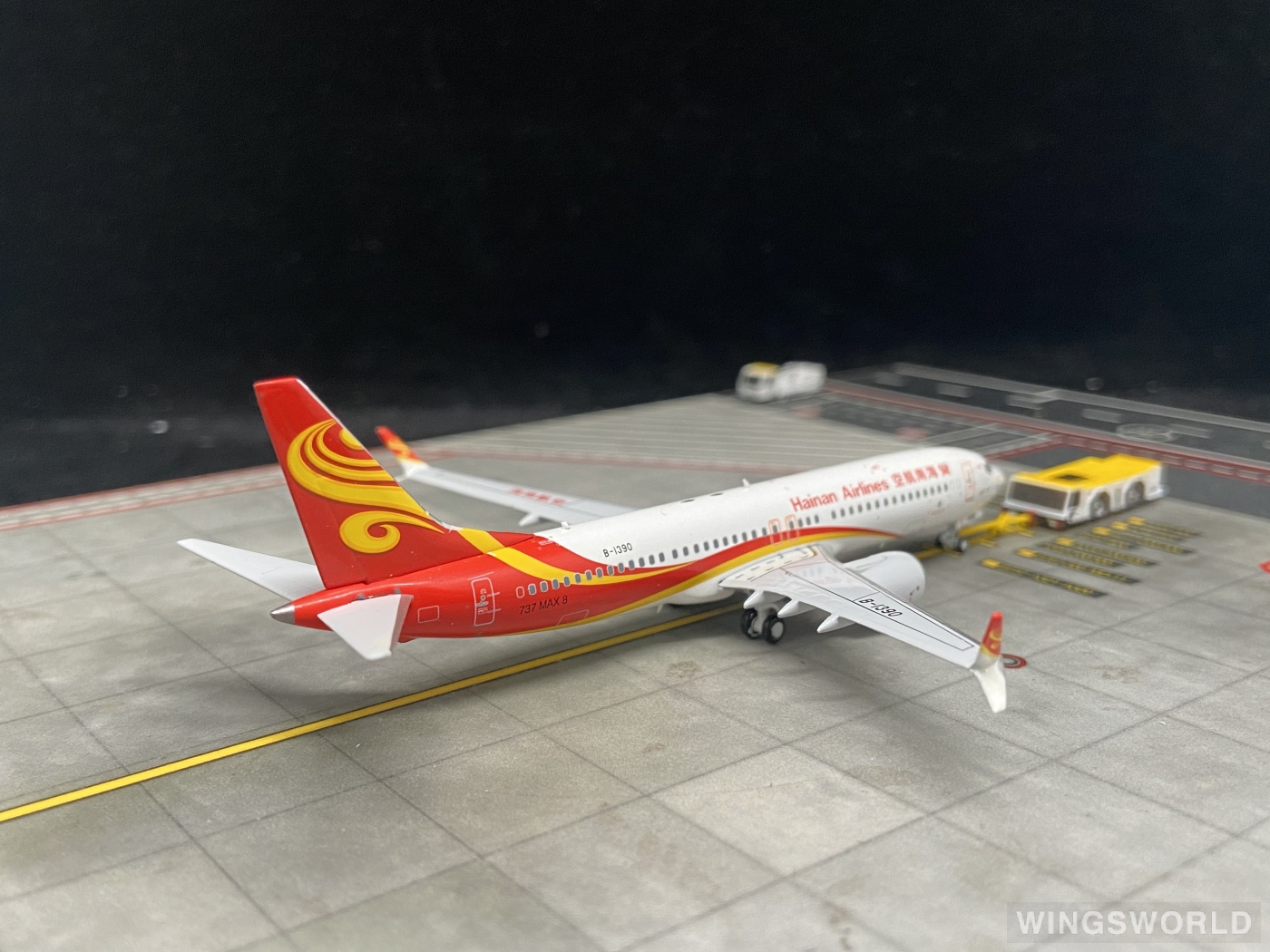 Pandamodel 1:400 PM-B-1390 Hainan Airlines 海南航空 Boeing 737 MAX 8 B-1390