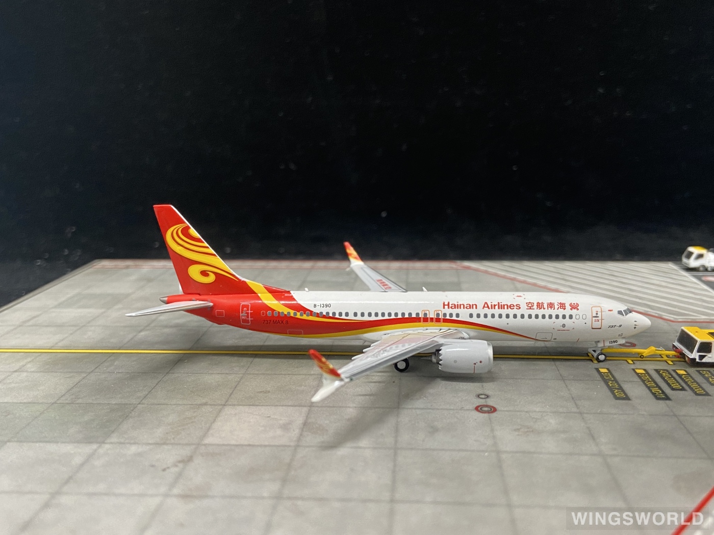 Pandamodel 1:400 PM-B-1390 Hainan Airlines 海南航空 Boeing 737 MAX 8 B-1390