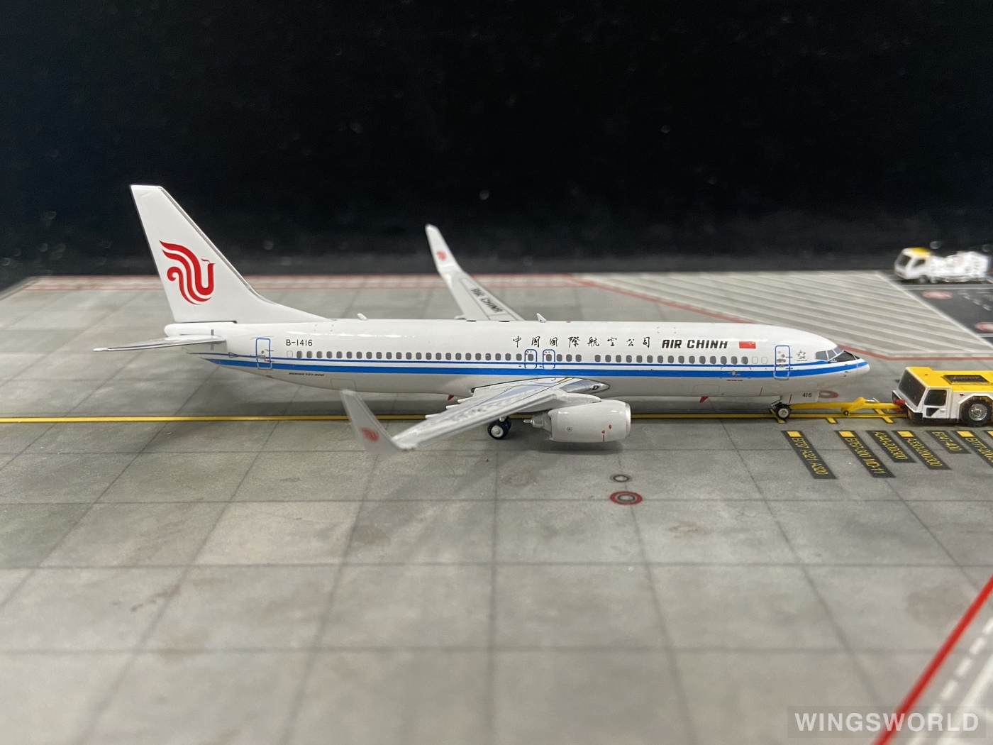 Phoenix 1:400 PH11394 Air China 中国国际航空 Boeing 737-800 B-1416