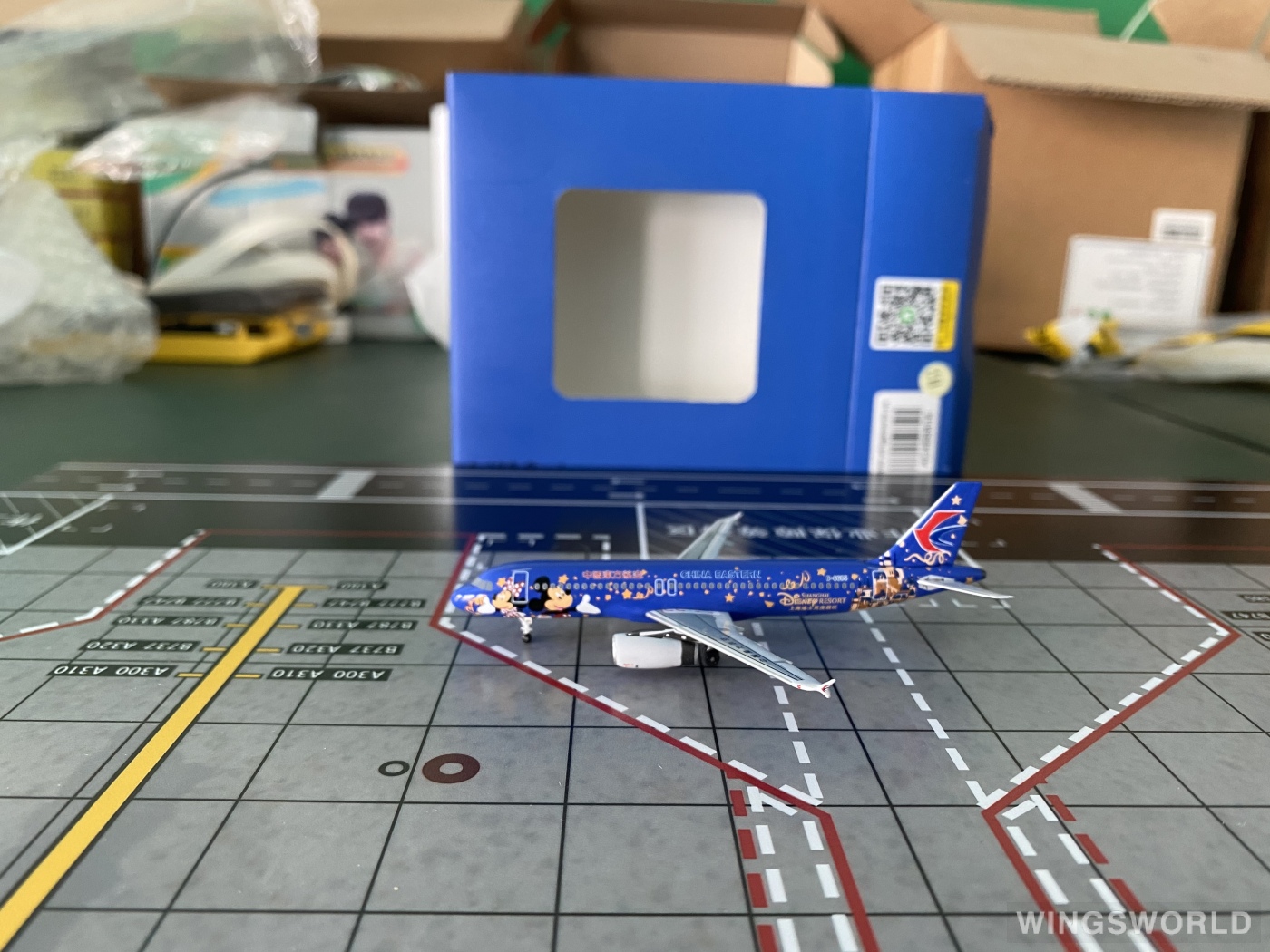 AeroClassics 1:400 AC4B6635 China Eastern 中国东方航空 Airbus A320 B-6635