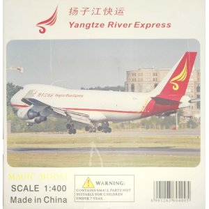 Yangtze River Express 扬子江快运航空 Boeing 747-400 B-2431  604095 Magic 1:400