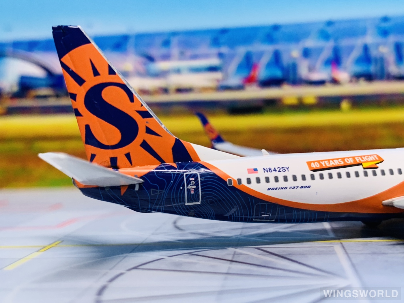 Geminijets 1:400 GJSCX1960 Sun Country Airlines 太阳城航空 Boeing 737-800 N842SY