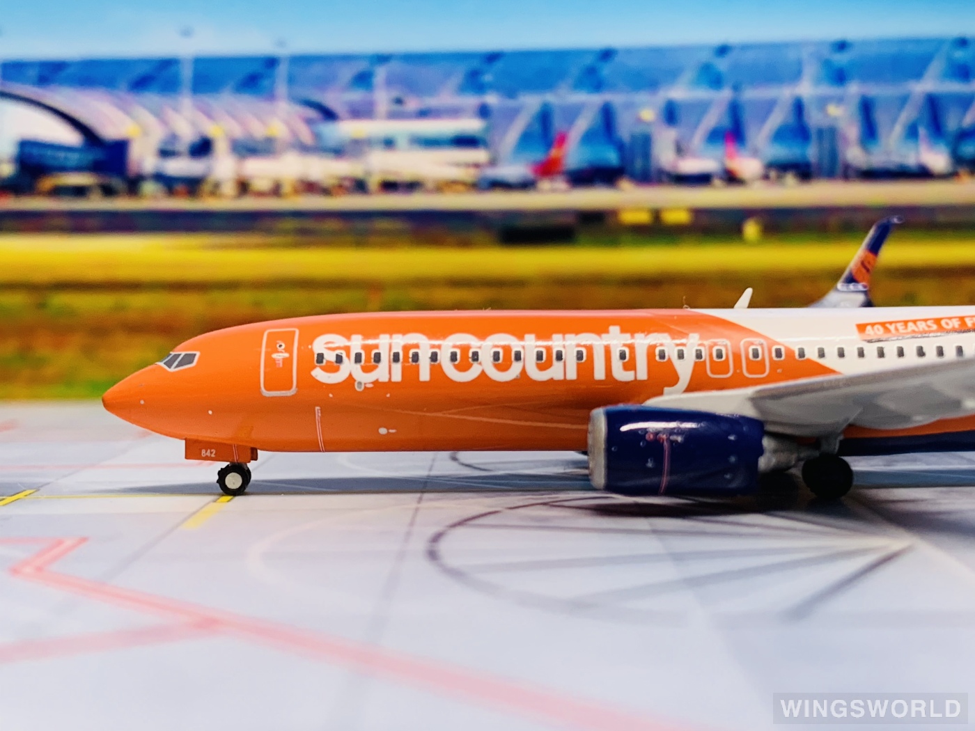 Geminijets 1:400 GJSCX1960 Sun Country Airlines 太阳城航空 Boeing 737-800 N842SY