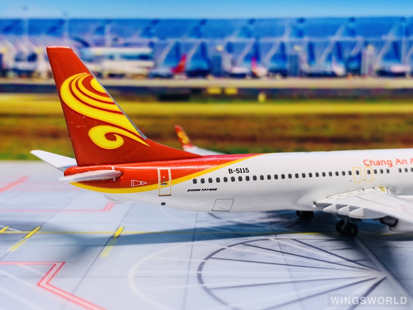 Witty 1:400 WT4738008 Air Chang'an 长安航空 Boeing 737-800 B-5115