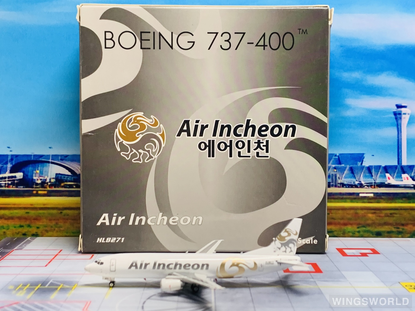 Phoenix 1:400 PH04238 Air Incheon 仁川航空 Boeing 737-400 HL8271