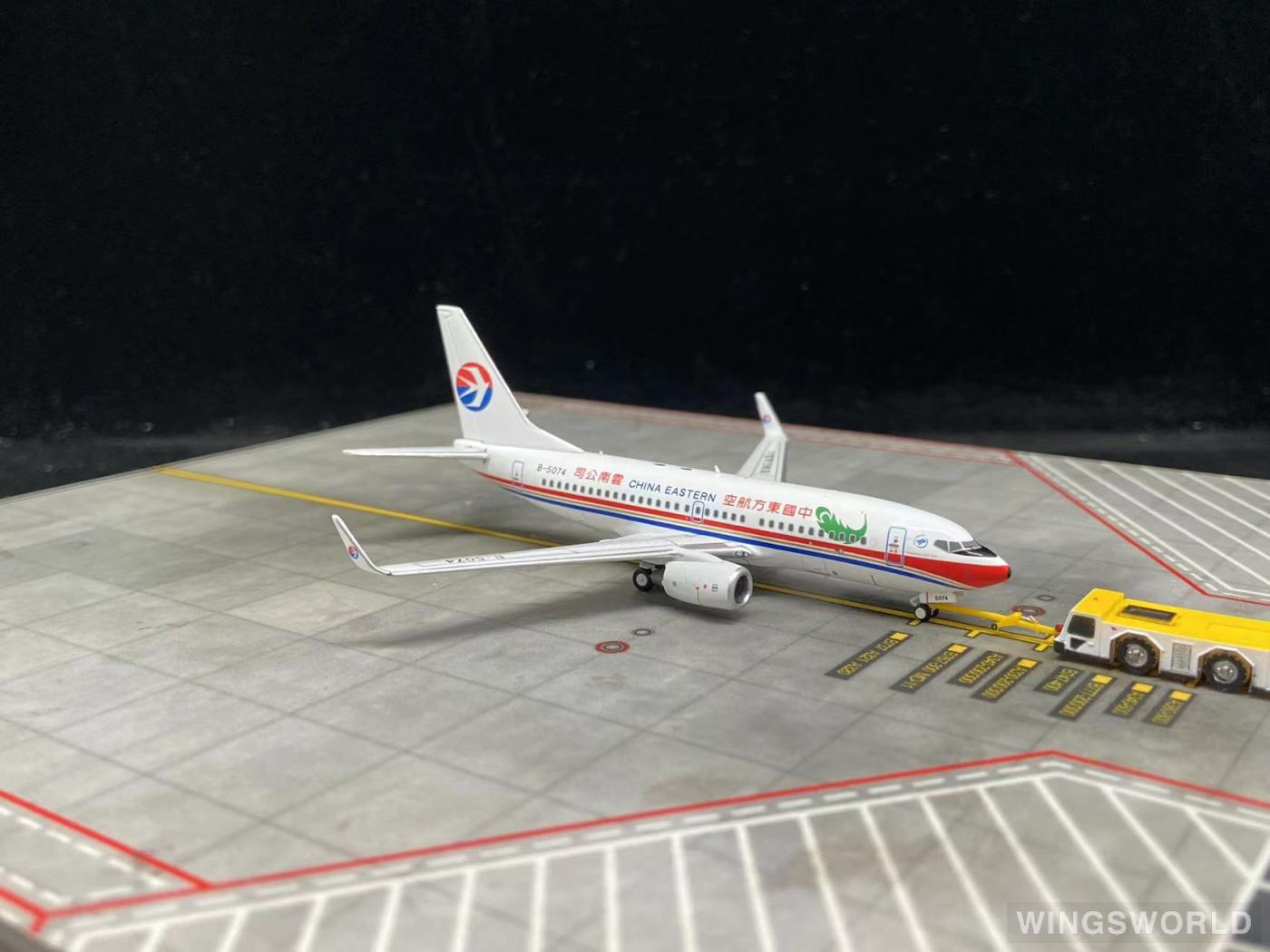 C Model 1:400 C0017 China Eastern 中国东方航空 Boeing 737-700 B-5074