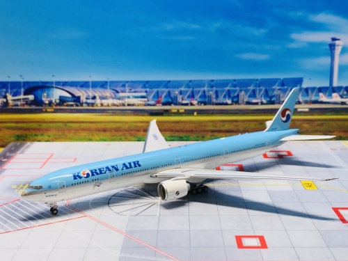 Phoenix 1:400 Boeing 777-300ER Korean Air 大韩航空PH04216 HL8010 