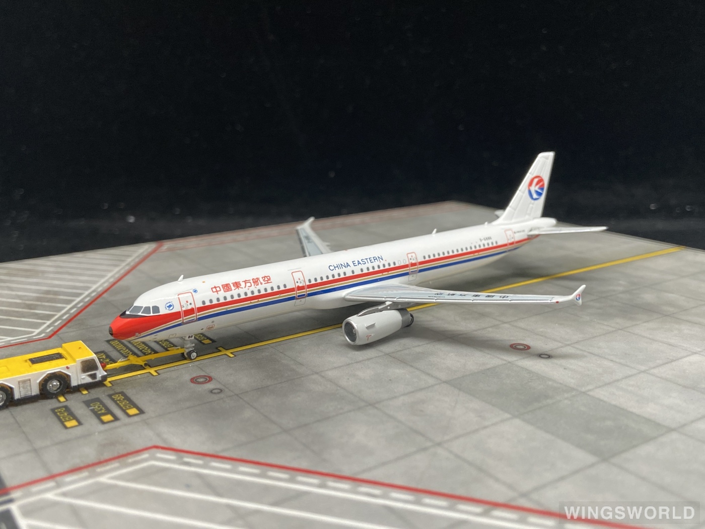 HYJLwings 1:400 HYJL81015 China Eastern 中国东方航空 Airbus A321 B-6886