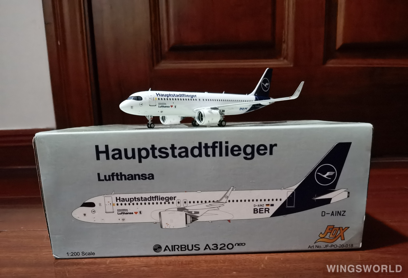 JFOX 1:200 JF-PO-20-018 Lufthansa 汉莎航空 Airbus A320neo D-AINZ