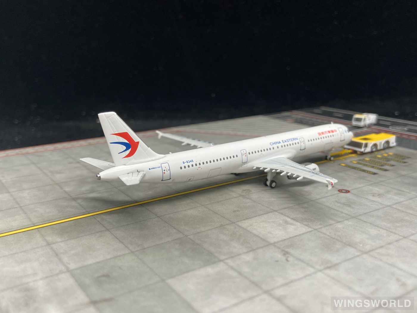 HYJLwings 1:400 HYJL81018 China Eastern 中国东方航空 Airbus A321 B-6345