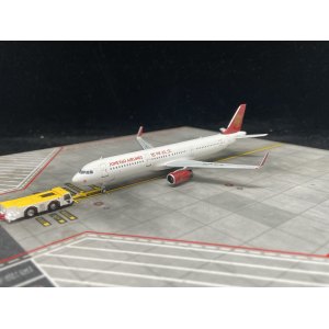 Juneyao Airlines 吉祥航空 Airbus A321 B-1001  HYJL81040 HYJLwings 1:400