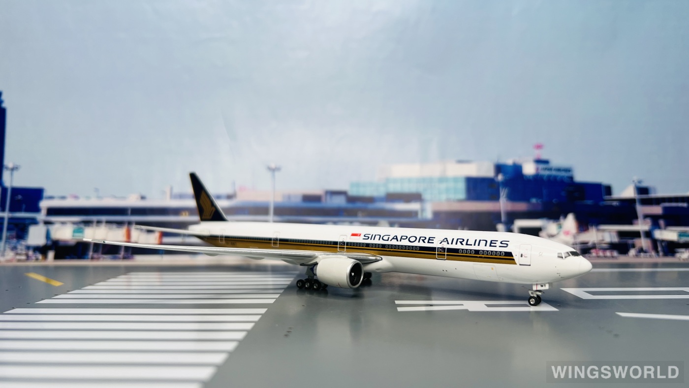 Phoenix 1:400 PH10578 Singapore Airlines 新加坡航空 Boeing 777-300ER 9V-SWT
