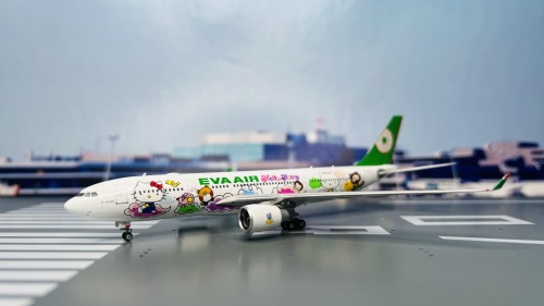航空機・ヘリコプター phoenix Airbus A330-2 EVAAIR Hellokitty $_57.JPG?set_id=880000500F