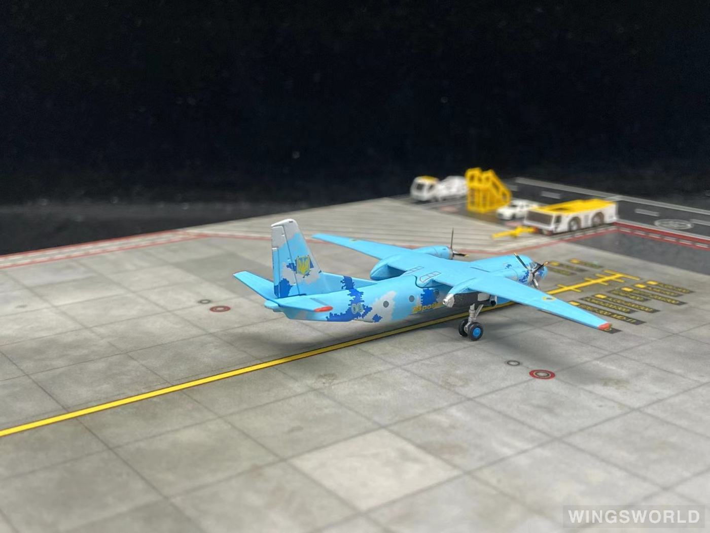 JC Wings 1:400 LH4327 Ukrainian Air Force 乌克兰空军 Antonov An-26 08