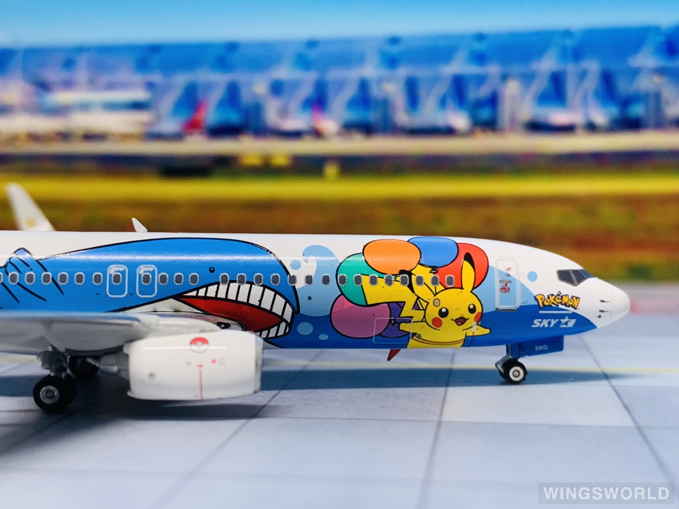 Phoenix 1:400 PH04467 Skymark Airlines 天马航空 Boeing 737-800 JA73NG