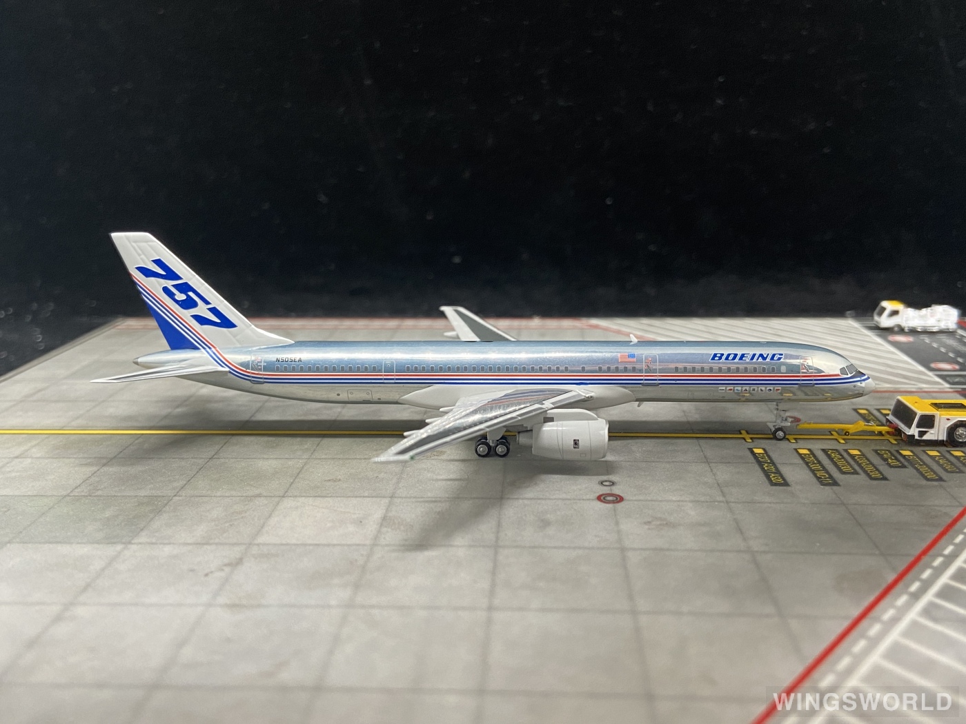 NGmodels 1:400 NG53001A Boeing 波音公司 Boeing 757-200 N505EA