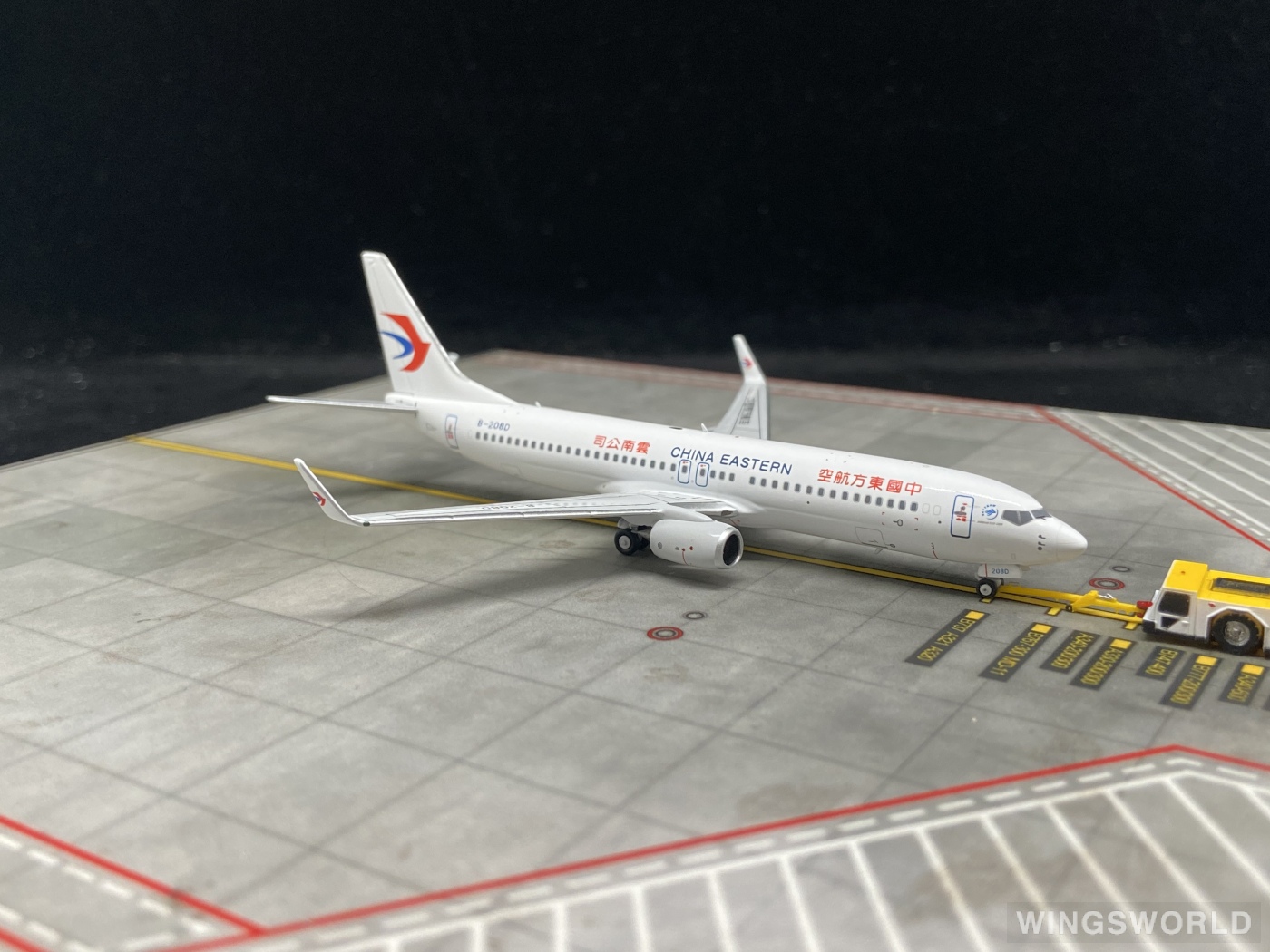 HYJLwings 1:400 HY730007 China Eastern 中国东方航空 Boeing 737-800 B-208D